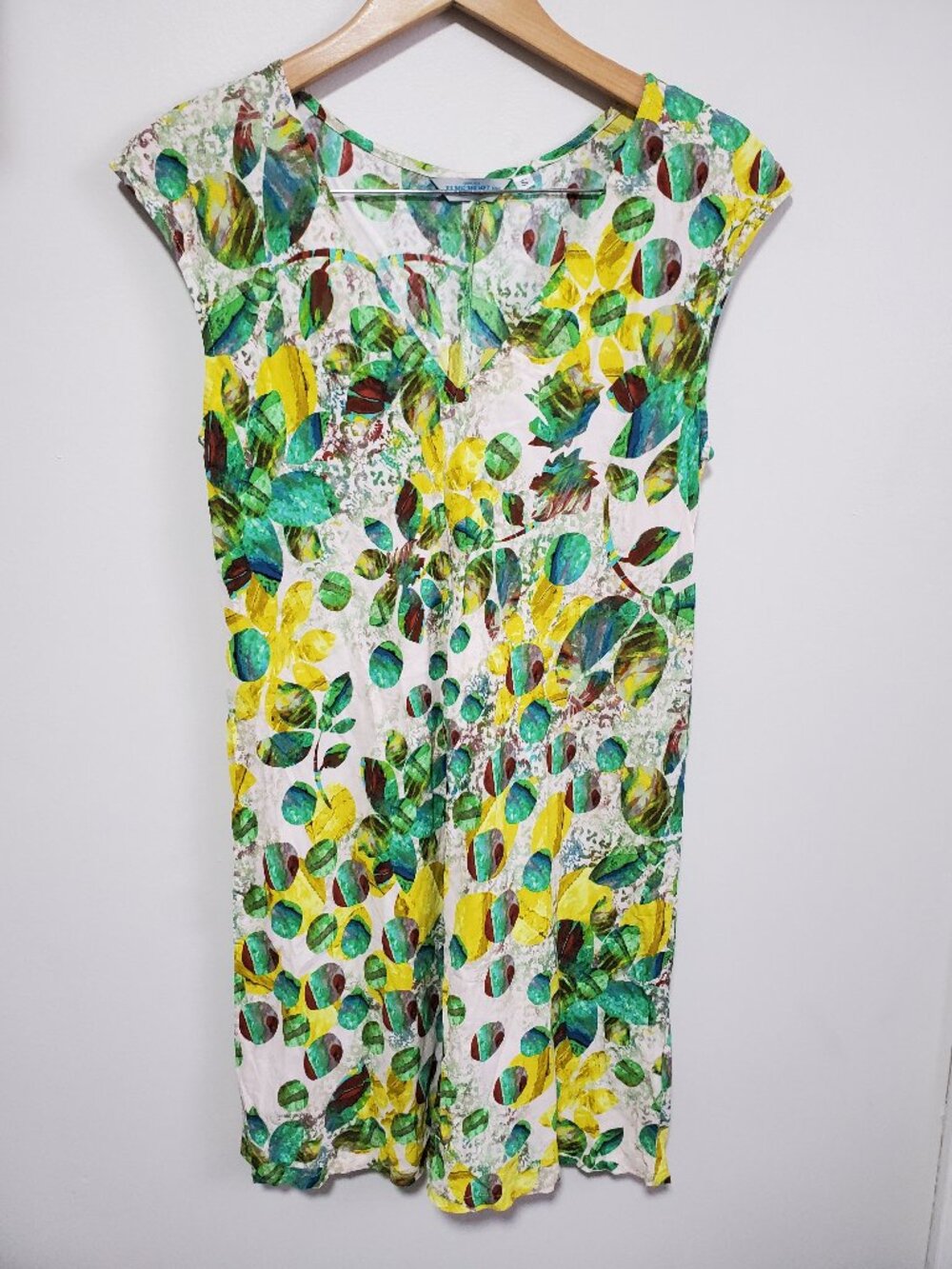 JAMS WORLD 90s Hawaiian Lemon Drop Shift Dress Small Above Knee V-Neck Fruits